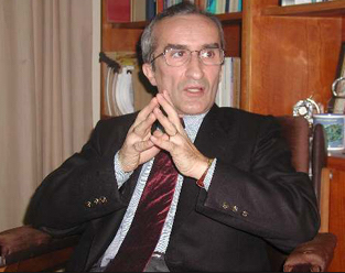 pp-faruksonmezoglu.jpg (67 KB)